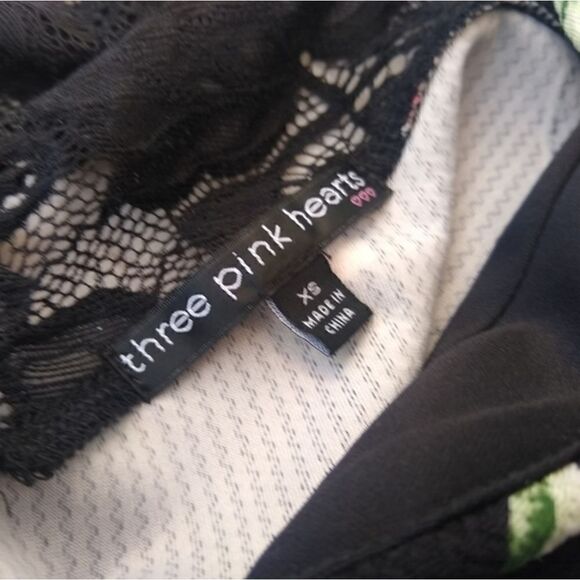 3 Pink Hearts xs black and floral dress spring mini dress summer vneck lace back - Picture 4 of 8